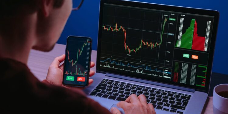 We Asked 3 AI Models if XRP Could Outperform Solana by End of 2026