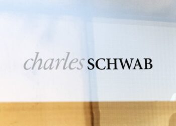 Schwab Launches 24/7 Bitcoin Futures Trading