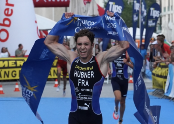 Youthful Brilliance and French Dominance Under the Lights at the Europe Triathlon Cup Wels