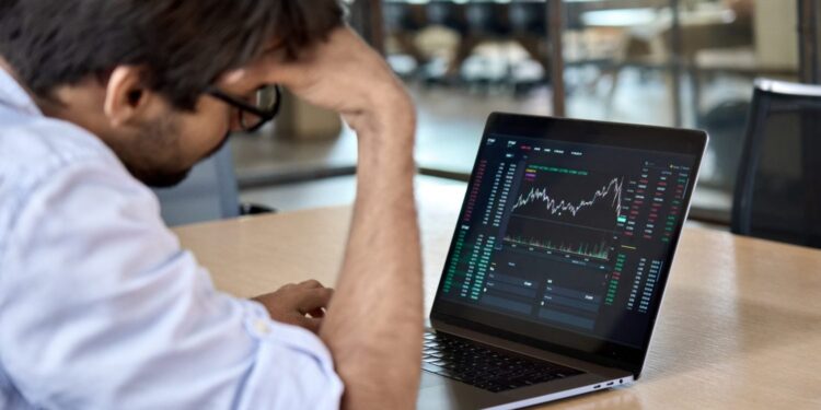 Crypto Crash Today: Why Bitcoin, Ethereum, XRP, and Solana Are All Down Double Digits