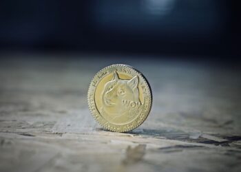 Dogecoin Holds $0.081 As Analyst Maps Two Major Price Scenarios