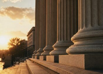 XRP and Shiba Inu Traders Brace as Four Major Tokens Test Key Support Floors