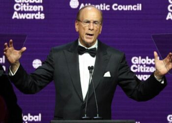 BlackRock CEO Issues Surprise 12-Month Bitcoin And Crypto Price Prediction