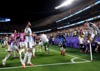 Argentina v Switzerland LIVE: World Cup result and reaction with Messi and champions set for England semi-final
