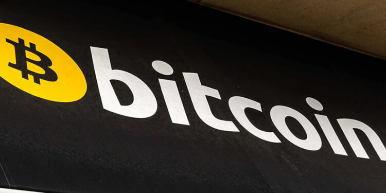 Investors Turn To Bitcoin Amid Fears Of U.S. Dollar Devaluation