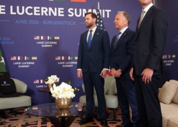 Iran Accuses Kushner, Witkoff of Pursuing Profits Over Peace in Diplomatic Talks