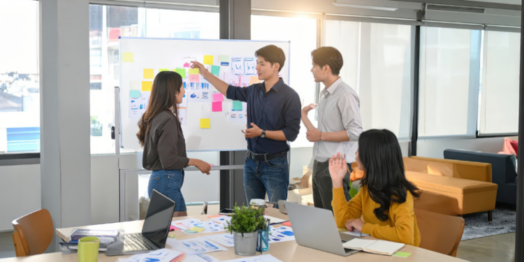 Small team HR leaders on the freedom and strain of scale