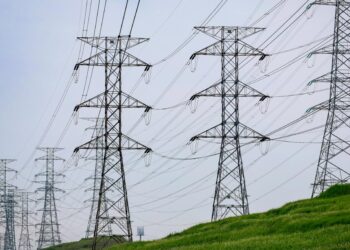 Growth wave demands bigger power supply