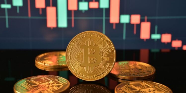 Bitcoin, Ethereum Gain; XRP, Dogecoin Slide Amid Crypto Act Standoff: Analyst Spots BTC Bottom Signal Tha
