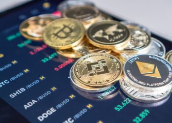 Bitcoin at $64,000, Ethereum, XRP, Dogecoin Continue to Trade in One-Percent Range