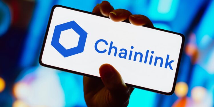 Behind 22% LINK Rally: What Chris Barrett Meant by ‘You Can’t Spell Chainlink Without AI’