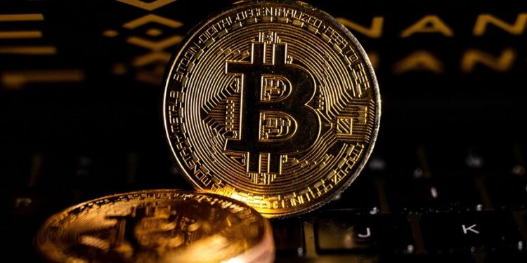 Russia Bans Cryptocurrency Mining in Moscow, Moscow Region, and Kursk Through 2032: how 12 outlets framed it