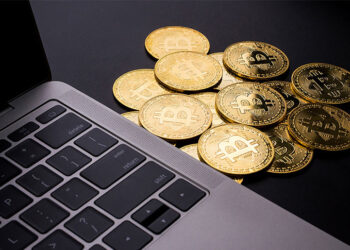 Bitcoin Jumps to Over $84,800 After ETF Flows Turn Positive