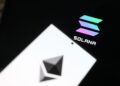 Bitwise Says Institutions Treat Ethereum, Solana As Venture Bets They Will Sell If Adoption Stalls