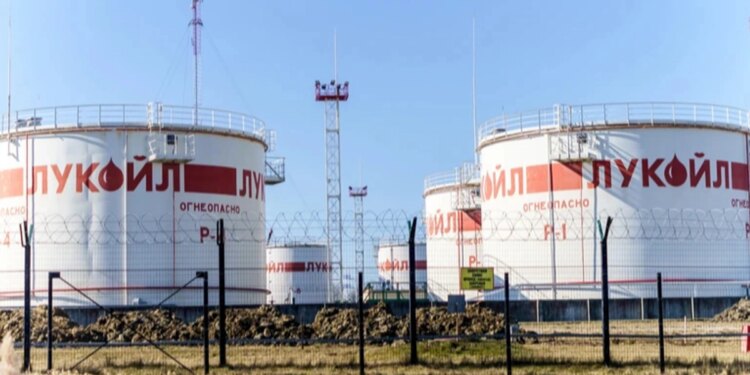 US and Russia reportedly negotiate multibillion-dollar deal on Lukoil assets