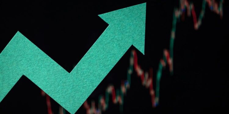 Hyperliquid Is 5% From Its Record While Bitcoin Is 32% Below Its Own. Can HYPE Break $98?